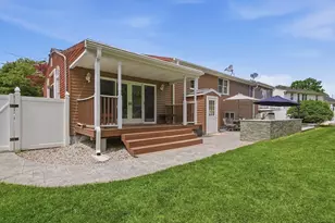 84 Patricia Ln, Weymouth, MA 02190 - Photo 4