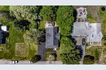 230 Greenwood St, Rockland, MA 02370 - Photo 2