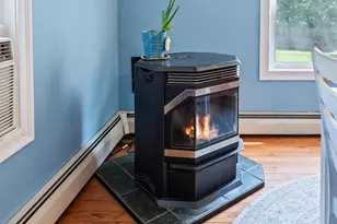 20 Brandes St, Webster, MA 01570 - Photo 16