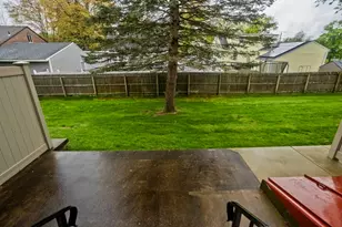 58 Beekman Dr, Agawam, MA 01001 - Photo 26