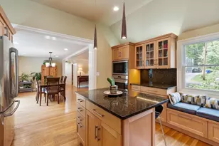 2 Doris Rd, Bedford, MA 01730 - Photo 10