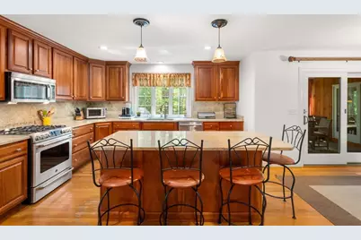 6A Wampanoag Dr., Acton, MA 01720 - Photo 4