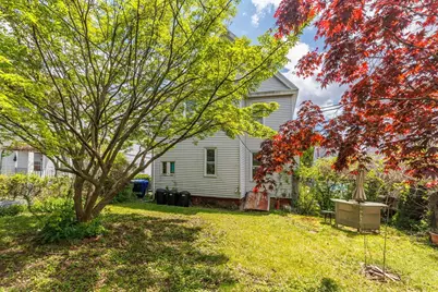 38 Phoenix Street, Springfield, MA 01104 - Photo 14