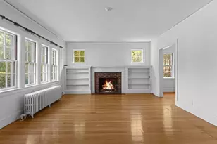 10 Park Ln, Walpole, MA 02032 - Photo 4