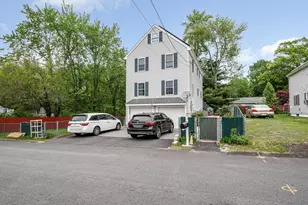 57 Magnolia St, Lowell, MA 01854 - Photo 36