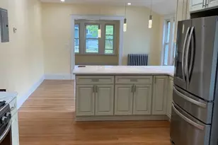25 Tucker St, Milton, MA 02186 - Photo 8