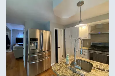 211 London Street #1, Boston, MA 02128 - Photo 2