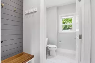 36 Neillian St, Bedford, MA 01730 - Photo 16
