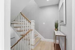 36 Neillian St, Bedford, MA 01730 - Photo 18