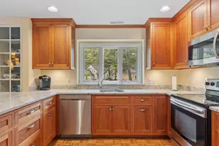 36 Pickman Dr, Bedford, MA 01730 - Photo 16