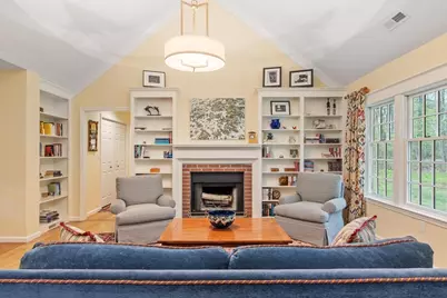 36 Pickman Dr #36, Bedford, MA 01730 - Photo 8
