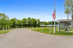 24 Northrop St, Hopedale, MA 01747 - Photo 18