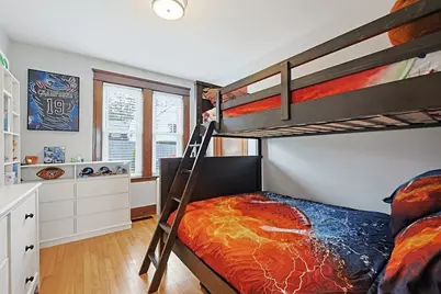 8 Elton St, Worcester, MA 01604 - Photo 18