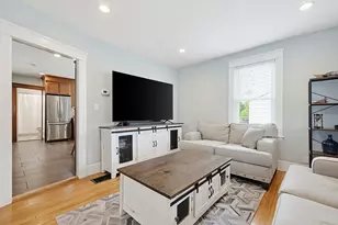 8 Elton St, Worcester, MA 01604 - Photo 20