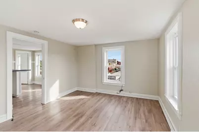 293 Clemente #3R, Holyoke, MA 01040 - Photo 8
