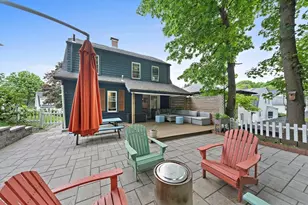 30 Hillside Ave, Quincy, MA 02170 - Photo 16