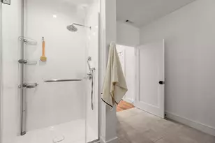 99 Sumner St, Boston, MA 02128 - Photo 14