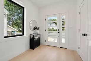 315 Langley Rd, Newton, MA 02459 - Photo 2