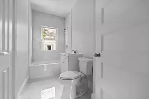 67 Romsey St, Boston, MA 02125 - Photo 12