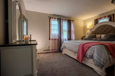 584 Dennison Dr, Southbridge, MA 01550 - Photo 12