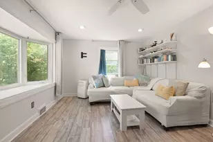 7 Marie Ave, Sharon, MA 02067 - Photo 4