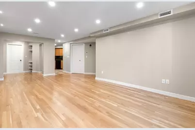 103 Charter St #1, Boston, MA 02113 - Photo 6