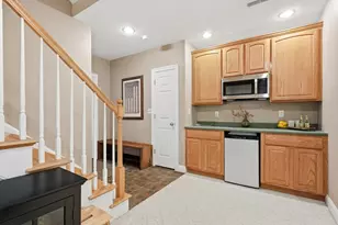 115 Webster Woods Ln, North Andover, MA 01845 - Photo 26