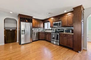 11 Adams St, Salem, MA 01970 - Photo 14
