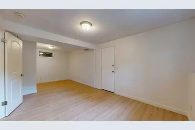 60 Wrentham Rd, Worcester, MA 01602 - Photo 26