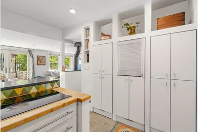 67 Dudley St #SF, Boston, MA 02119 - Photo 10