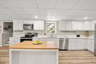158 Bay State Cir, Hanson, MA 02341 - Photo 10