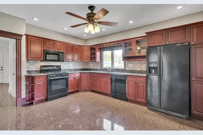 369 Bacon Street, Waltham, MA 02451 - Photo 8