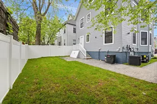36 Burnside Ave, Somerville, MA 02144 - Photo 16