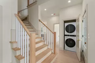 33 Fendale Ave, Boston, MA 02124 - Photo 12