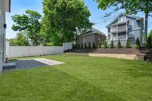 33 Fendale Ave, Boston, MA 02124 - Photo 4