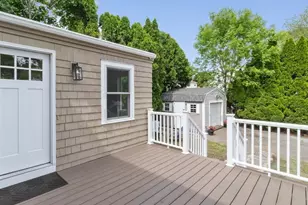 22 Grove Rd, Waltham, MA 02451 - Photo 30