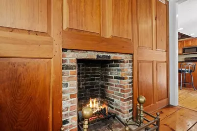 9 Bay Path Dr, Boylston, MA 01505 - Photo 18