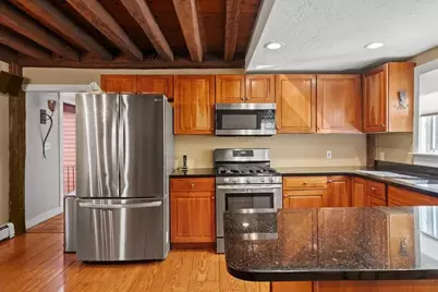 9 Bay Path Dr, Boylston, MA 01505 - Photo 12