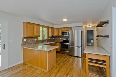 19 Ayers Rd, Monson, MA 01057 - Photo 14