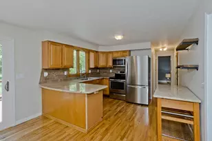 19 Ayers Rd, Monson, MA 01057 - Photo 14
