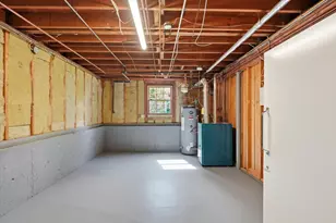 7 Blueberry Cir, Framingham, MA 01701 - Photo 30