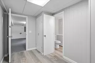 7 Blueberry Cir, Framingham, MA 01701 - Photo 28