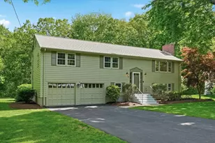 7 Blueberry Cir, Framingham, MA 01701 - Photo 1