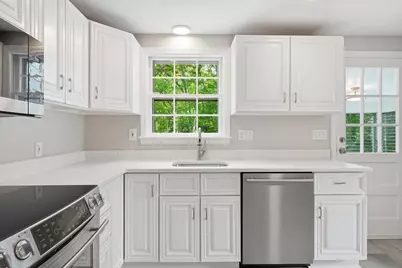 7 Blueberry Circle, Framingham, MA 01701 - Photo 10