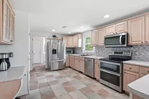 26 Long Hill Rd, Georgetown, MA 01833 - Photo 4