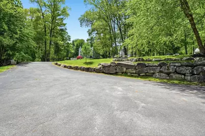 26 Long Hill Rd, Georgetown, MA 01833 - Photo 32