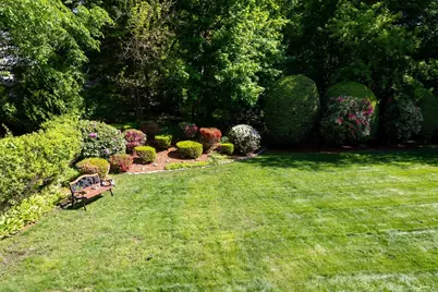 7 West Ferdinand St, Stoneham, MA 02180 - Photo 22