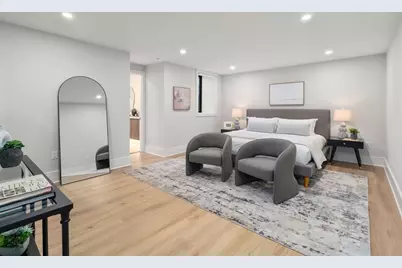 116 Thorndike St #1A, Brookline, MA 02446 - Photo 12