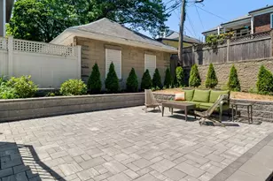 116 Thorndike St, Brookline, MA 02446 - Photo 20