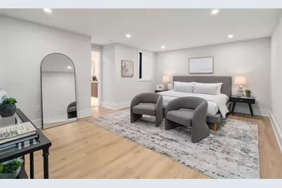116 Thorndike St #1A, Brookline, MA 02446 - Photo 12